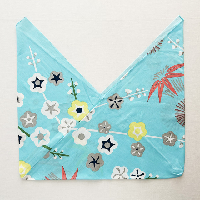 『三角袋』　金霞（水色）