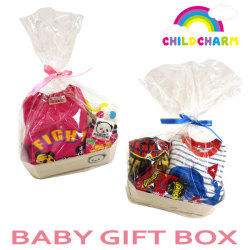 【出産祝いに♪】オリジナルギフトＢＯＸロンパース入りおむつケーキ☆４点セット【メール便不可です！】