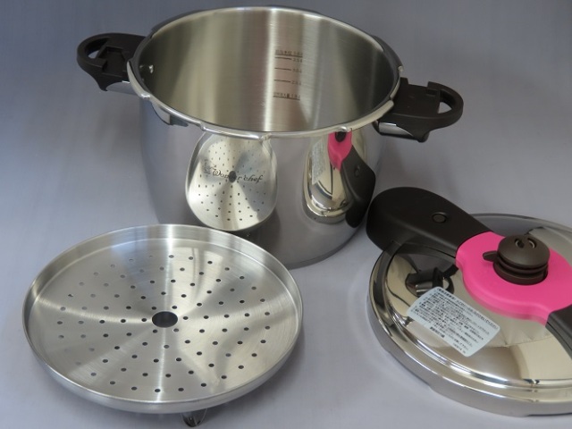 ワンダーシェフ　両手圧力鍋5.5L(ZQDA55)美品 Amazon｜ワンダーシェフ wonderchef 圧力鍋 両手圧力鍋 5.5L IH