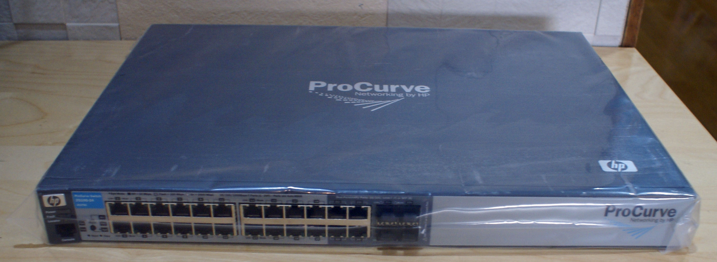 【新品】HP 高性能スイッチ　ProCurve Switch 2510G-24 J9279A