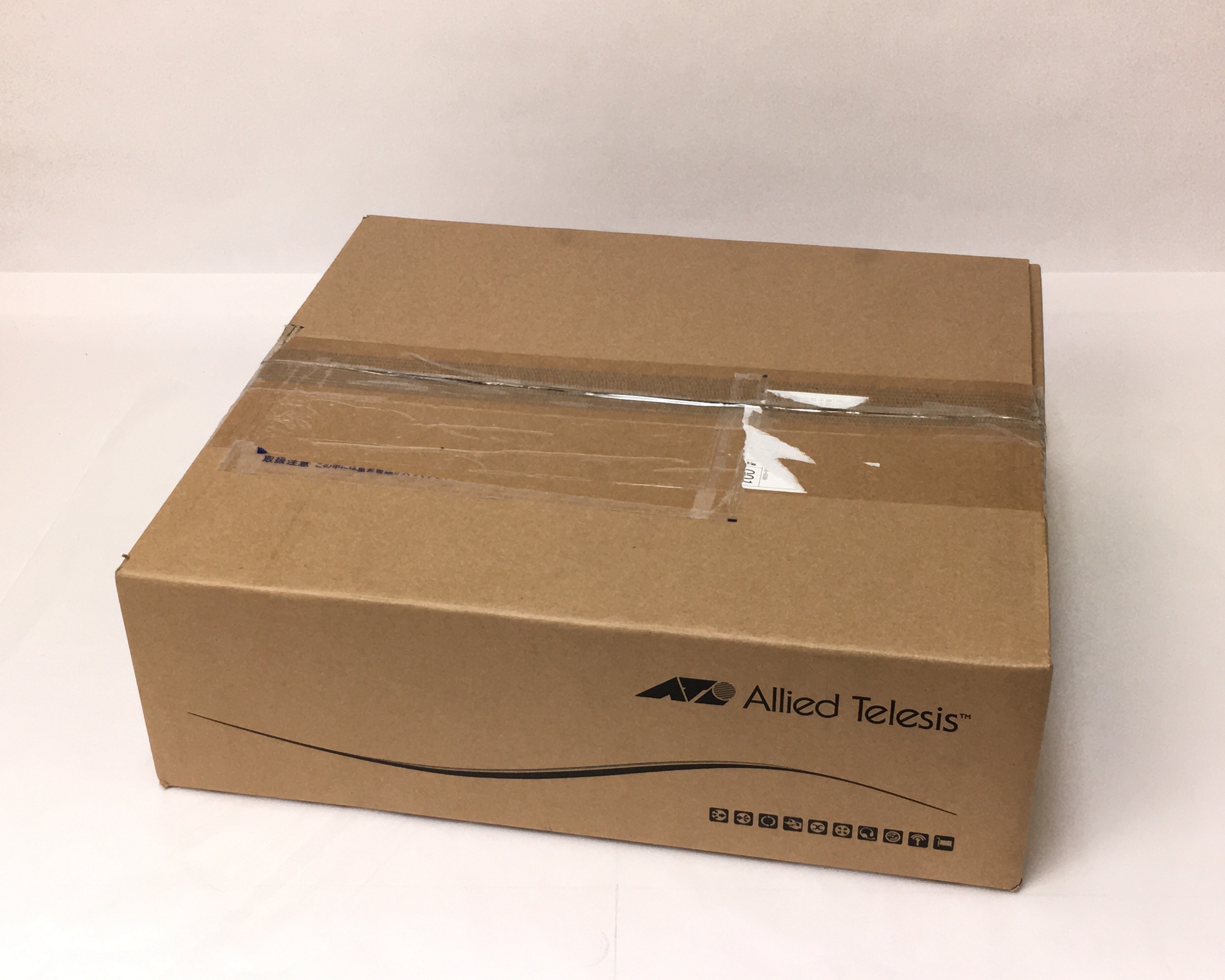 【優良中古】アライドテレシス AT-x230-28GT レイヤー2plusスイッチ　(未使用)　メイン画像