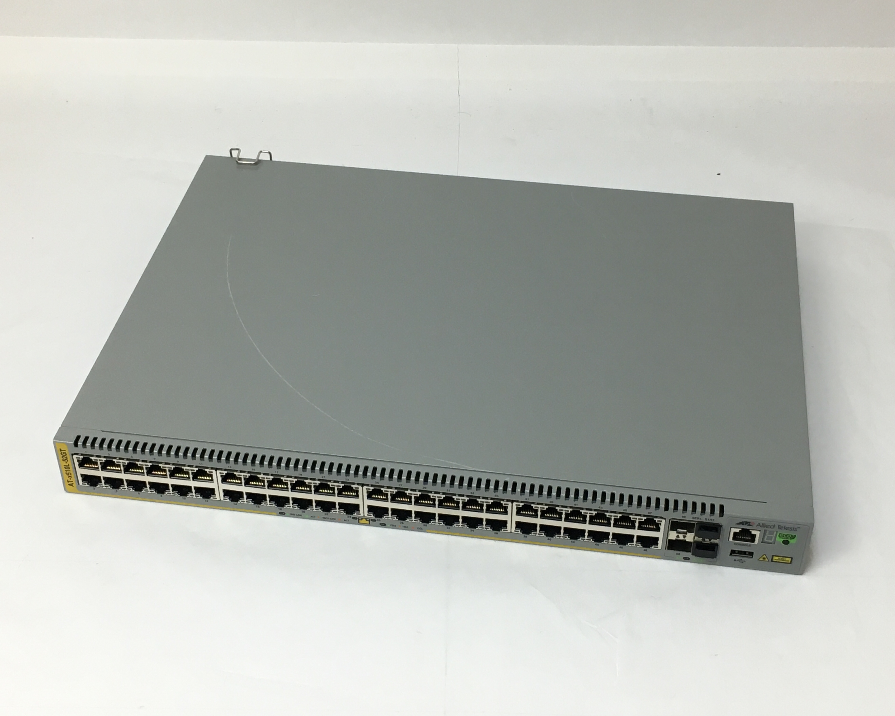 【中古】アライドテレシス AT-x510L-52GT 2315R　メイン画像
