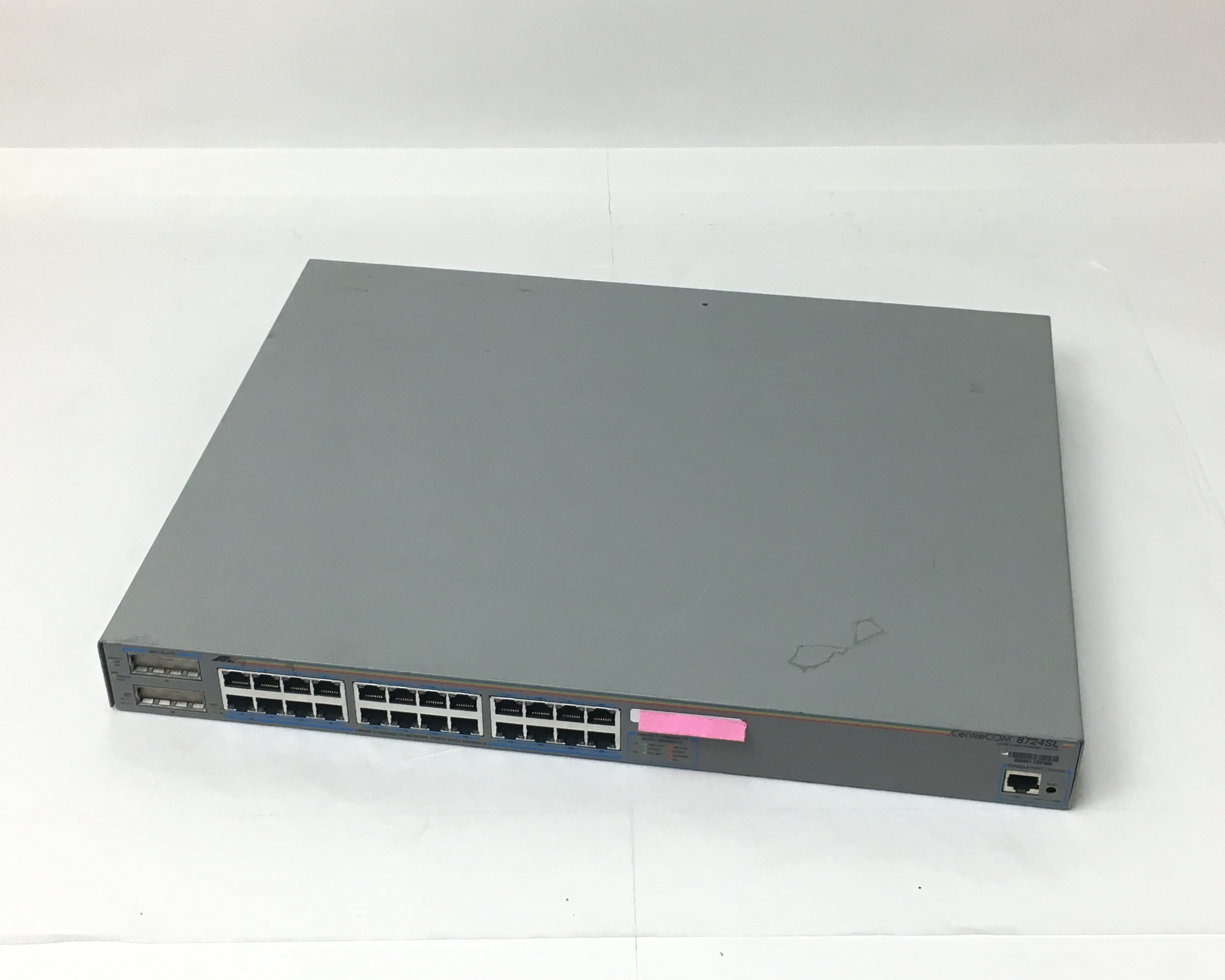 【中古品】アライドテレシス CentreCOM 8724SL　メイン画像