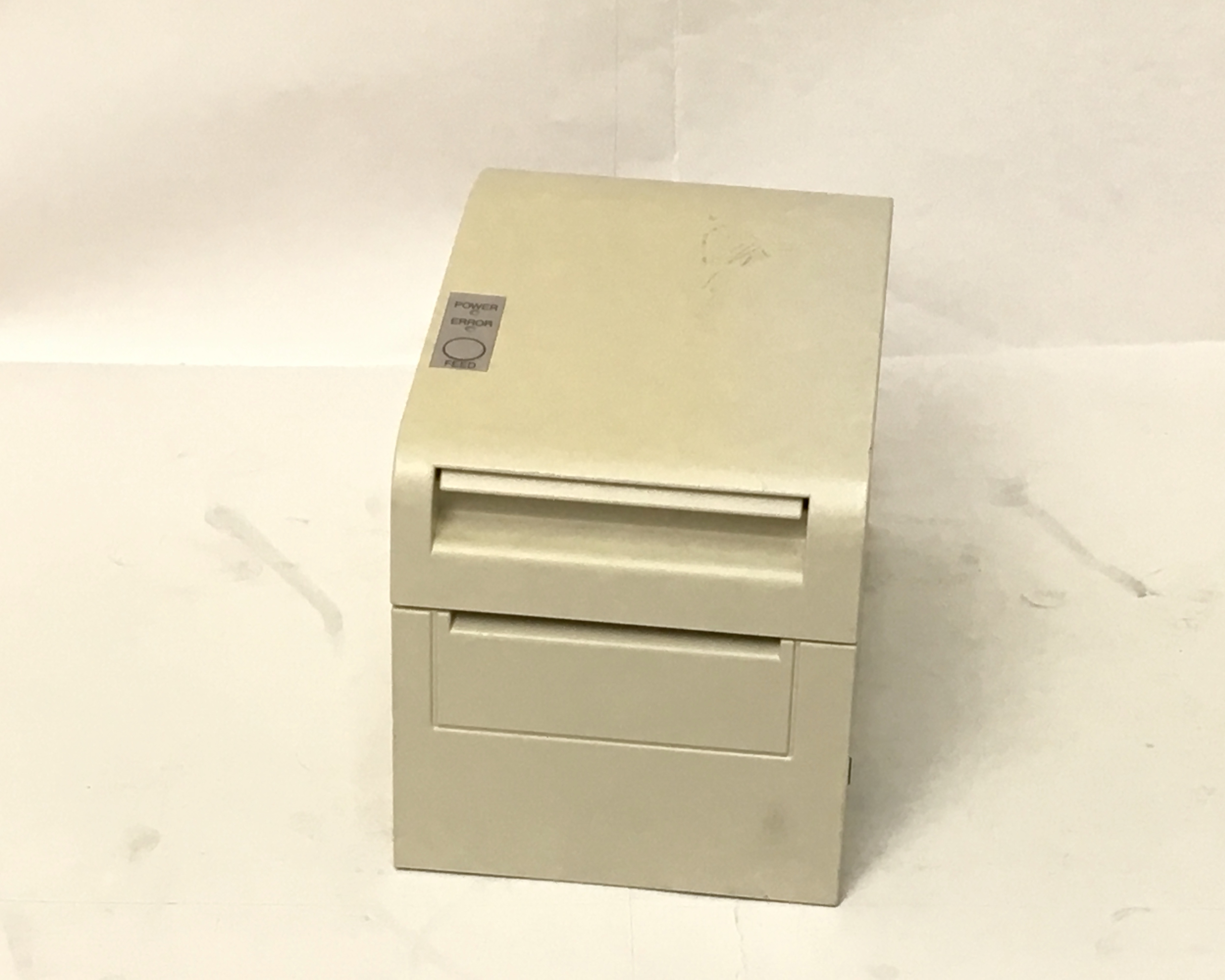 【中古】富士通　レシートプリンター　FP-510 (USB/80mm)ホワイトメイン　画像