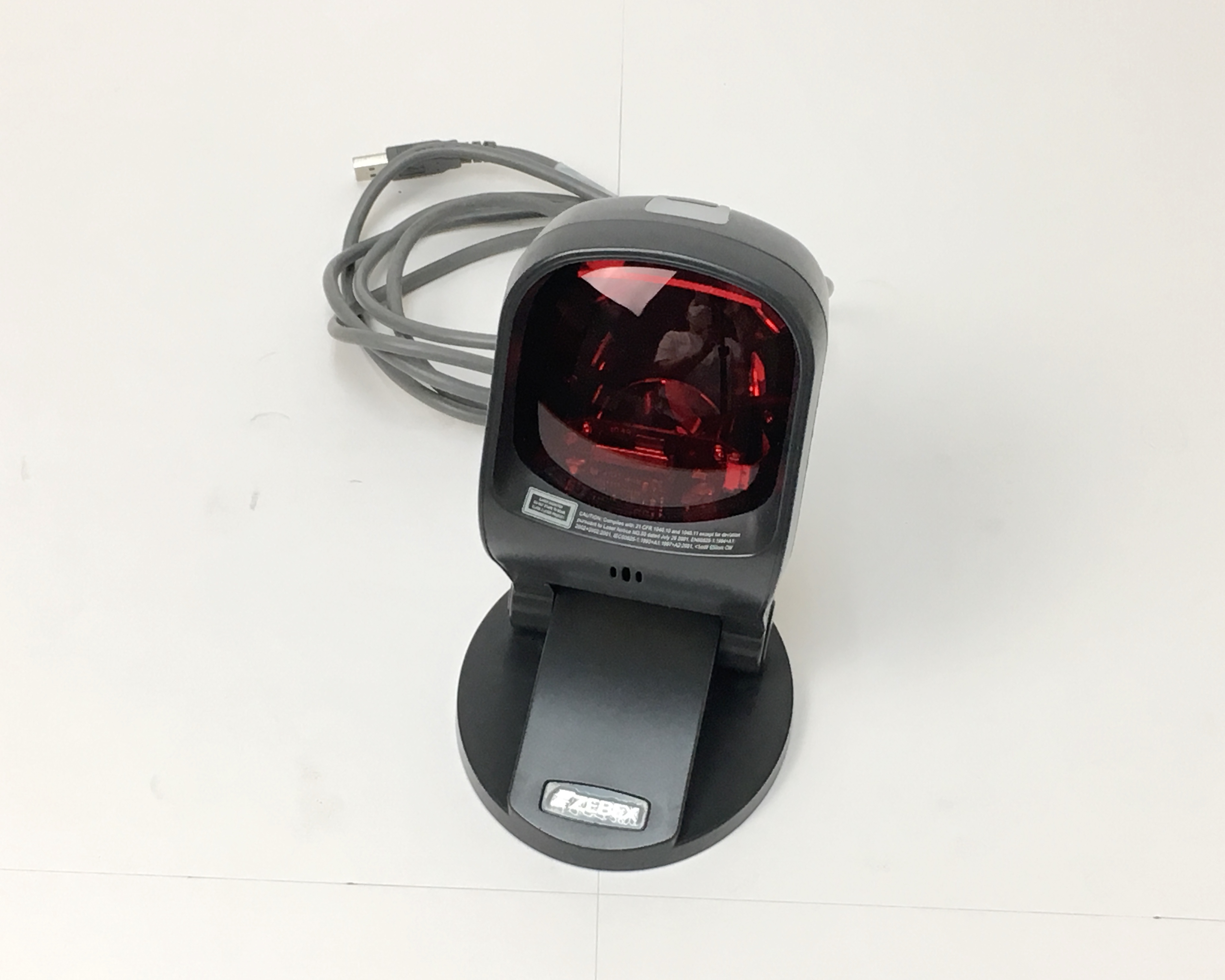 【中古】一次元バーコードスキャナ ZEBEX Z-6170　メイン画像
