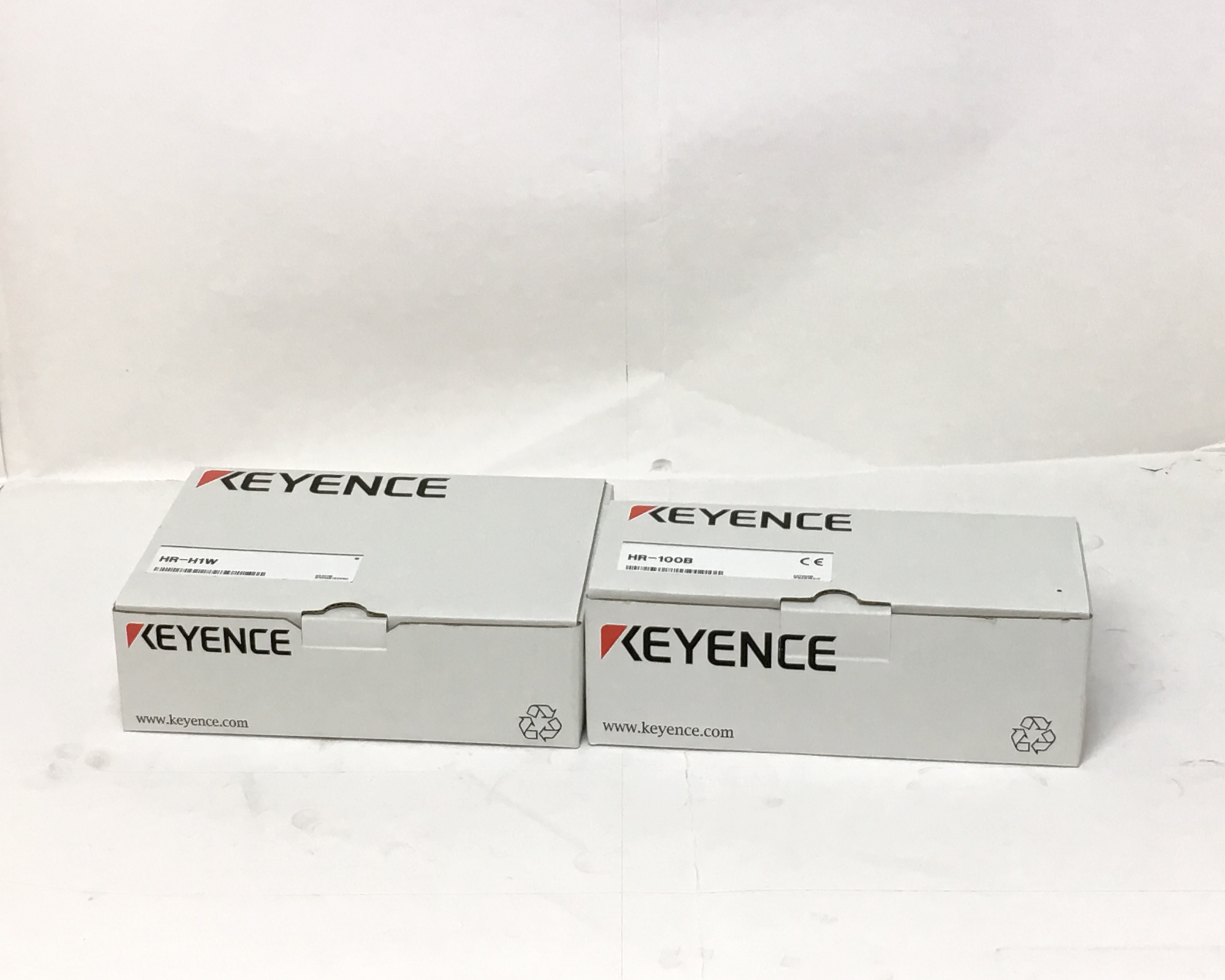 【新品】KEYENCE HR-100B　(在庫限り限定) 　メイン画像