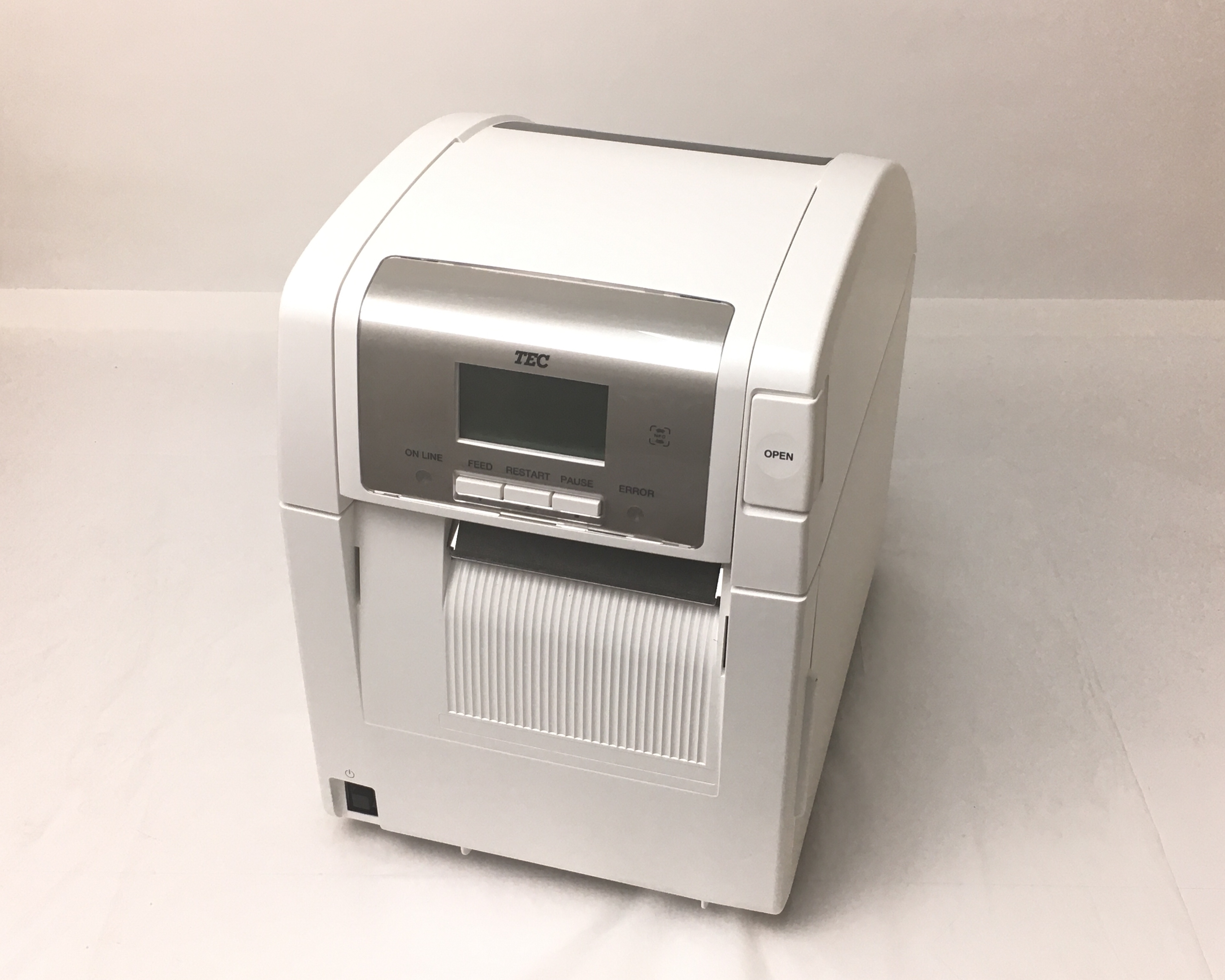 【優良中古】TEC ラベルプリンター　BA420T-TS12-S　自動カッター仕様　メイン画像