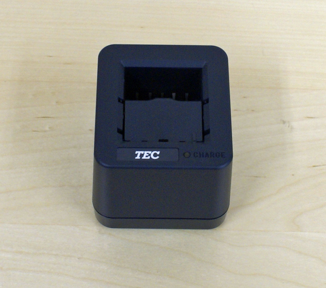 【中古】TEC バッテリー充電器