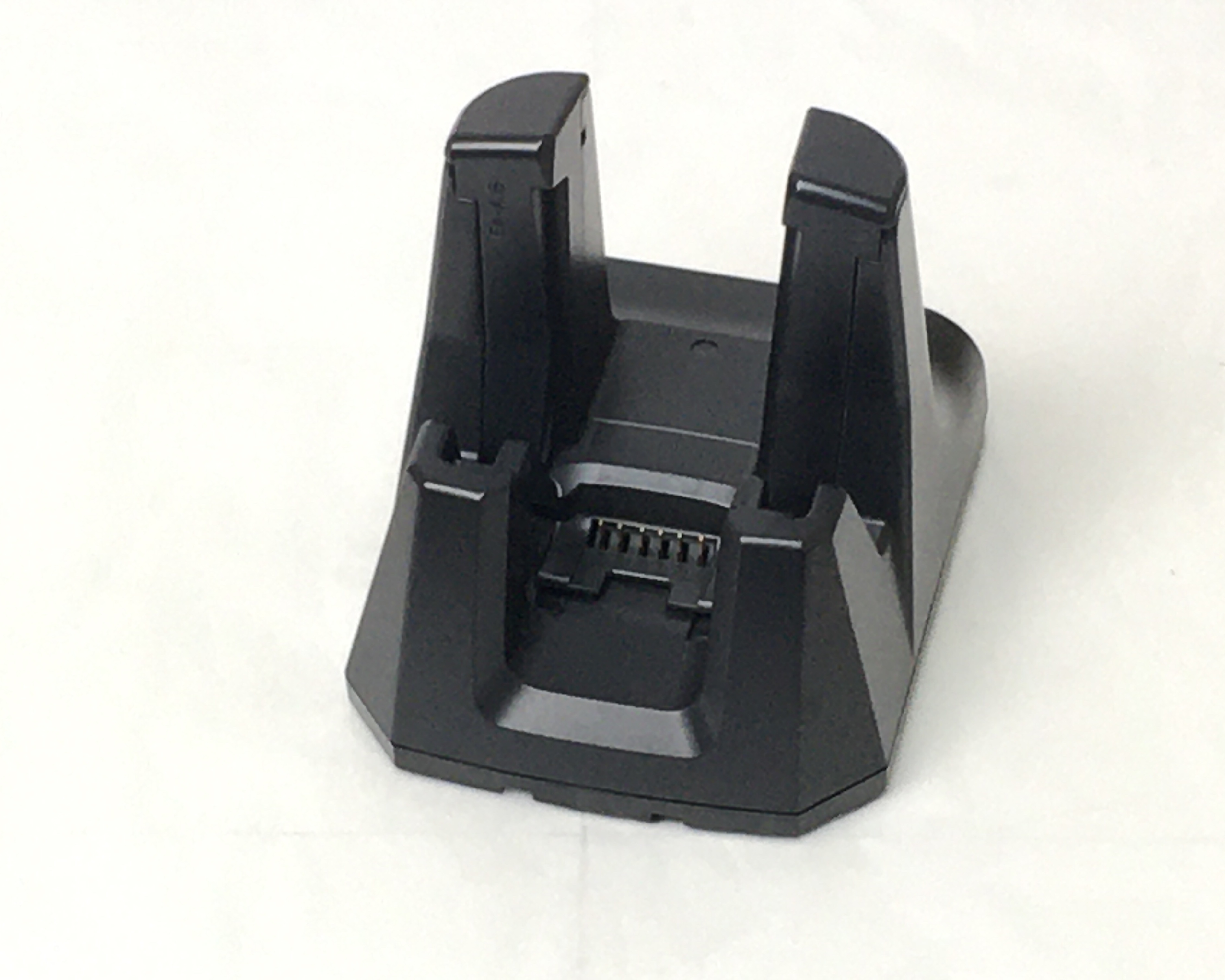 【優良中古】DENSO BHT-1500シリーズ用通信・充電クレードル CU-AU1　メイン画像