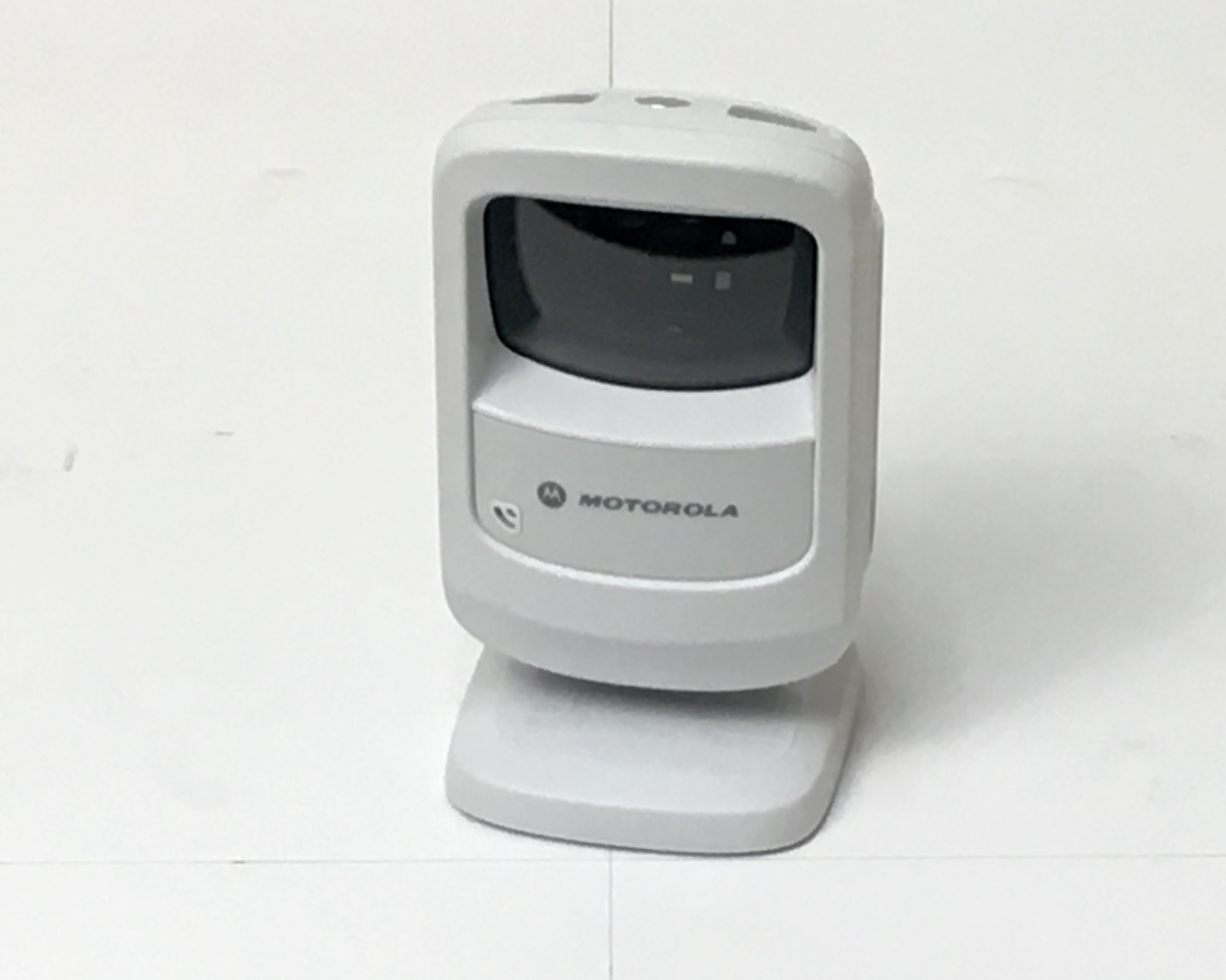 【優良中古】バーコードスキャナ　DS9208 (RS232C接続タイプ)　メイン画像