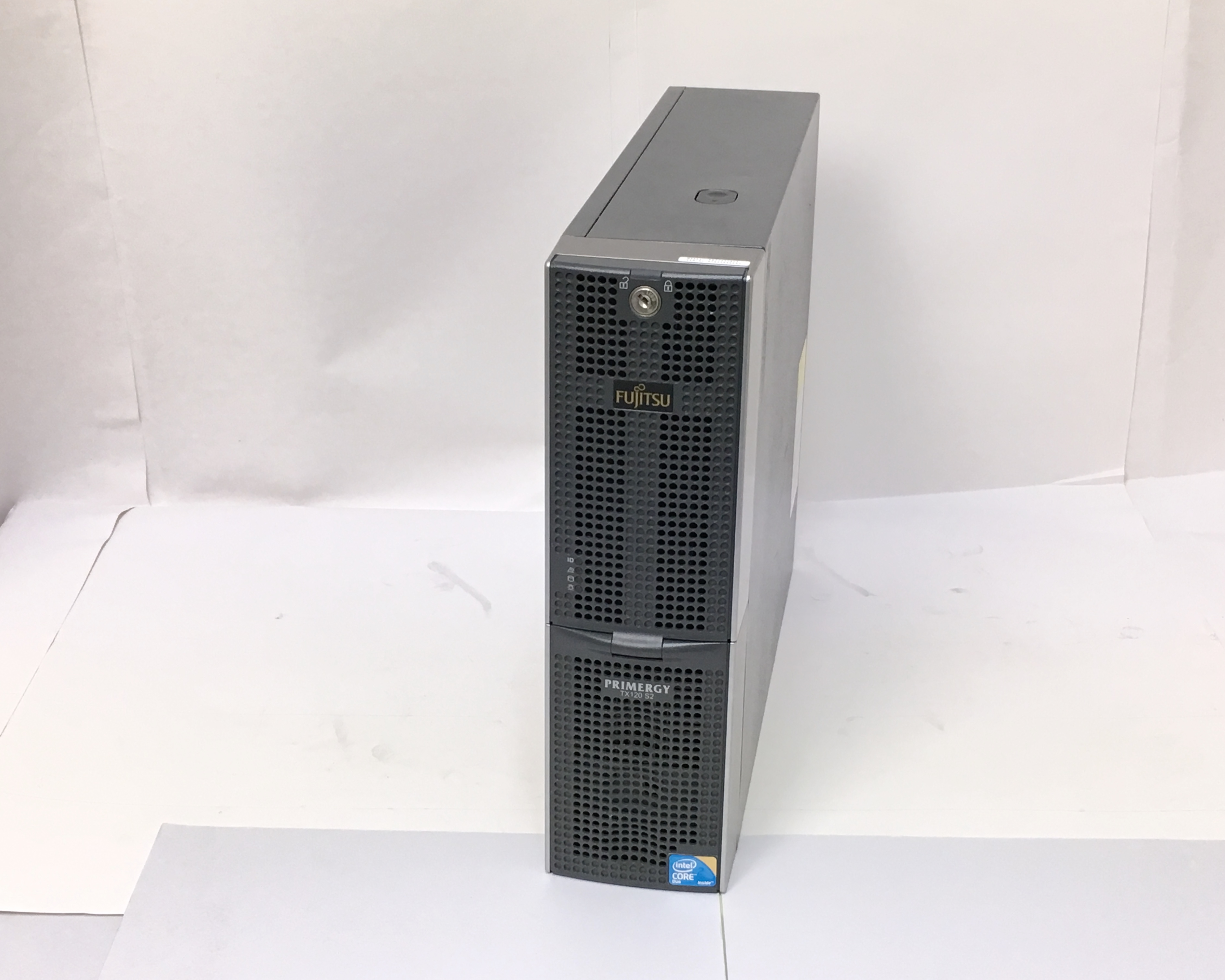【中古】すぐ使えます Windows2003 R2(32Bit) サーバー　富士通　PRIMERGY TX120 S2　メイン画像