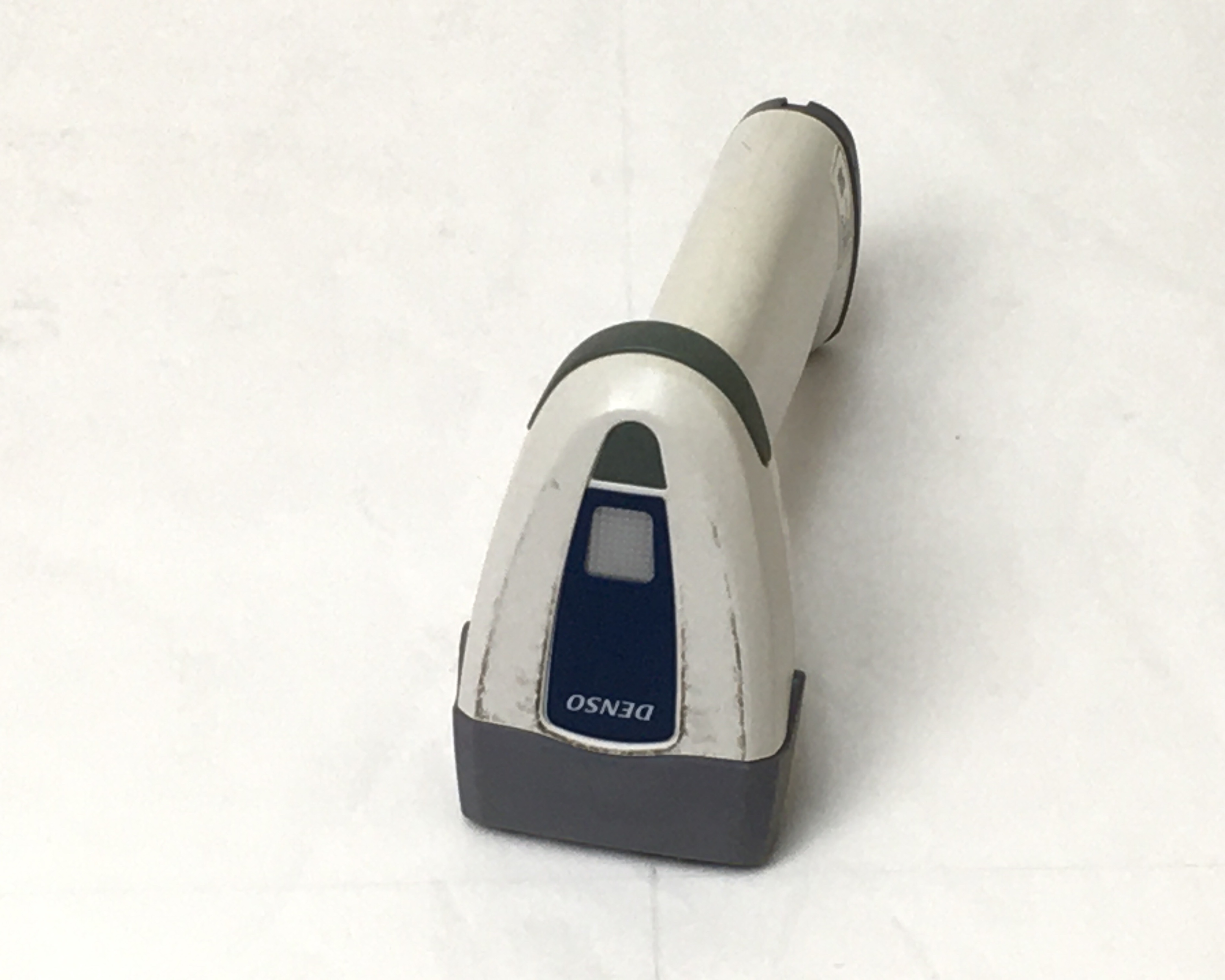 【中古】DENSO 2次元スキャナ AT27Q-SB　メイン画像