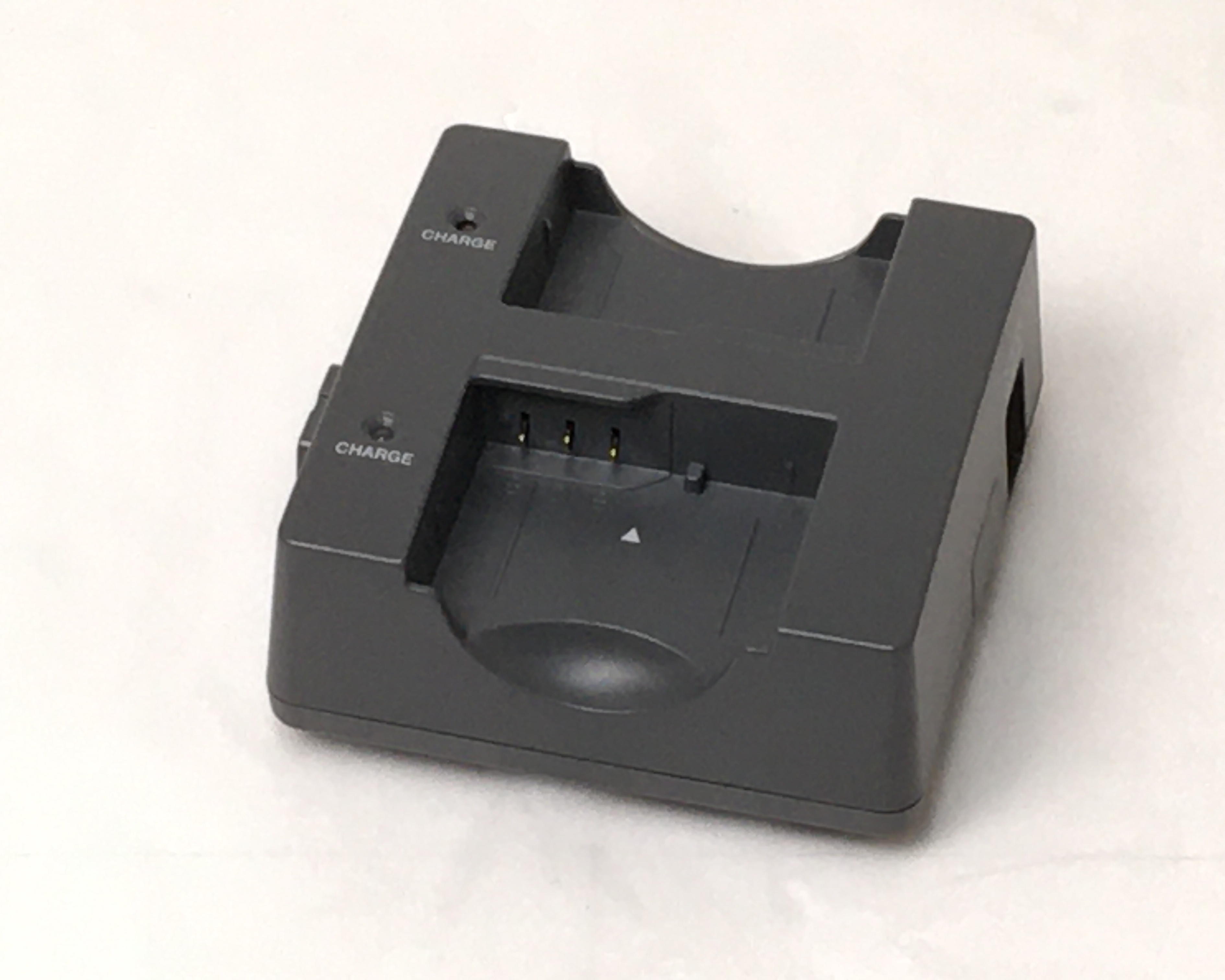【中古】CASIO ハンディターミナル充電器　HA-D32DCHG　メイン画像