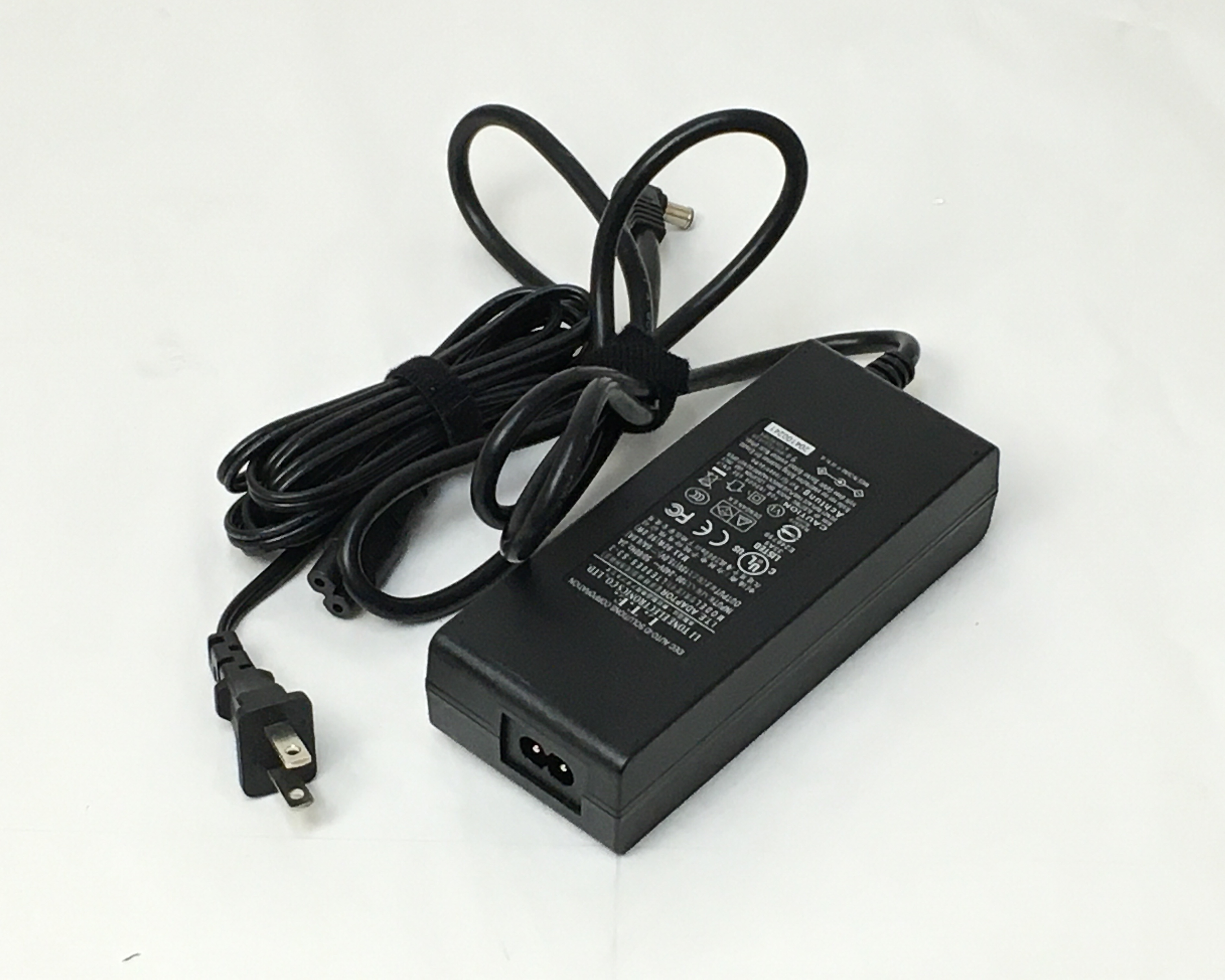 【中古】Welcat 充電器ACアダプタ　LTE90ES-S3-3　メイン画像