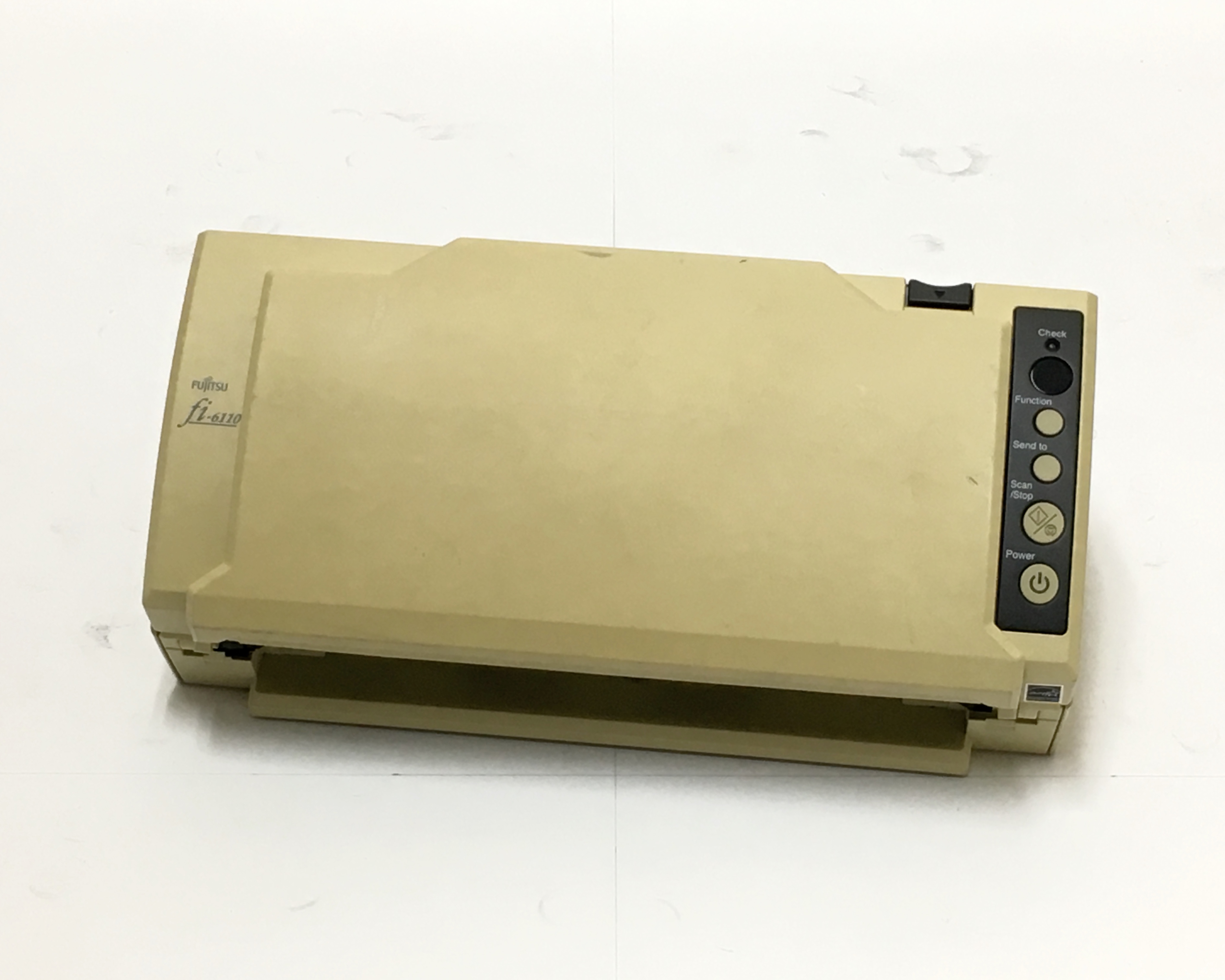 【お買得中古】富士通 A4両面カラースキャナ fi-6110　メイン画像
