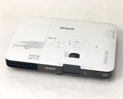【中古】ビジネスプロジェクター　EB-1770W　メイン画像