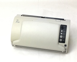 【中古】富士通  Image Scanner fi-7030　メイン画像