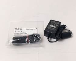 【新品】キーエンス BTシリーズACアダプタ OP-87722　メイン画像