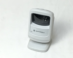 【中古】バーコードスキャナ　DS9208　ホワイト　メイン画像
