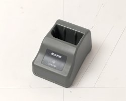 【お買得中古】SATO PT400シリーズ　リチウム電池充電器 メイン画像