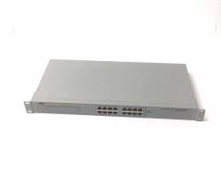 【お買得中古】アライドテレシス CentreCOM GS916GT　メイン画像