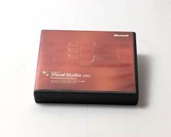 【お買い得中古品】Visual Studio 2005 Professional Edition　メイン画像