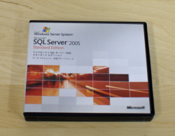 【お買い得中古品】Microsoft SQL Server 2005 Standard Edition 日本語版 プロセッサ ライセンス [CD-ROM]