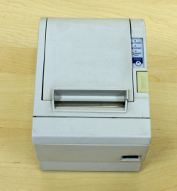 【お買得中古品】EPSONレシートプリンタ　TM-T883(RS232C/58mm)ホワイト