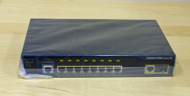 新品】Cisco Systems WS-C2960-8TC-S