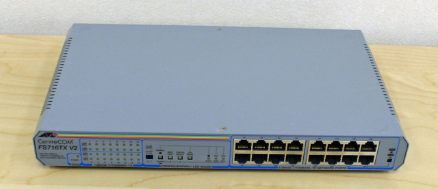 中古】【非常に良い】アライドテレシス スイッチングHub CentreCOM  