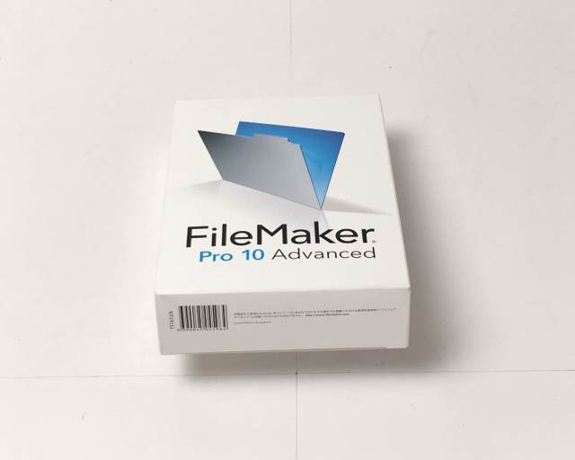 FILEMAKER PRO10 windows 日本語　2枚セット Amazon.co.jp: FileMaker Pro 10 : PCソフト
