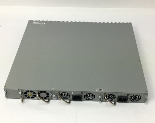 優良中古】アライドテレシス AT-X930-28GTX 優良中古】アライドテレシス AT-X930-28GTX
