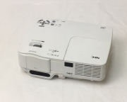 ちゅうこの森】プロジェクター