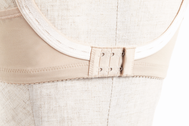 アニタ5349　スキンカラー　後ろ　乳がんブラジャー　伸縮ポケット　クッション入り　お買い得　リプロ