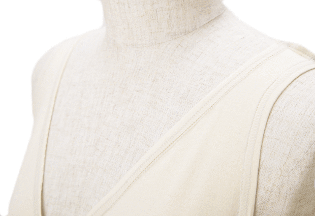 ｹｱﾌﾞﾗﾚｽﾄ斜め前