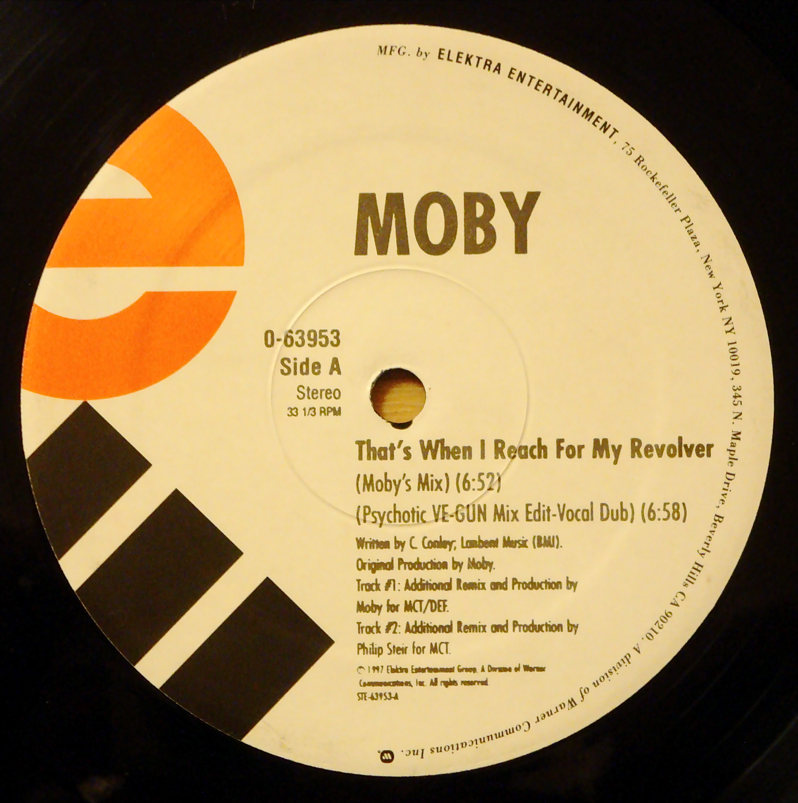 MOBY / That's When I Reach For My Revolver