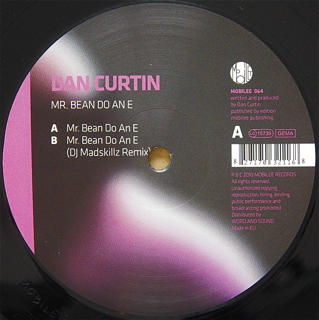 DAN CURTIN / Mr. Bean Do An E