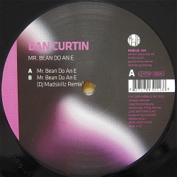 DAN CURTIN / Mr. Bean Do An E
