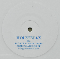 SAGATS & MADI GREIN / Abbronzatissimi