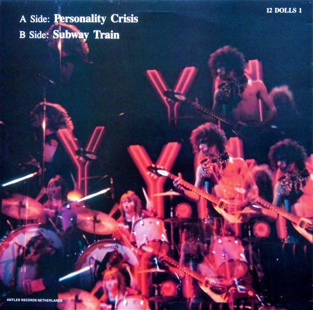 NEW YORK DOLLS Featuring JOHNNY THUNDERS / Personality Crisis