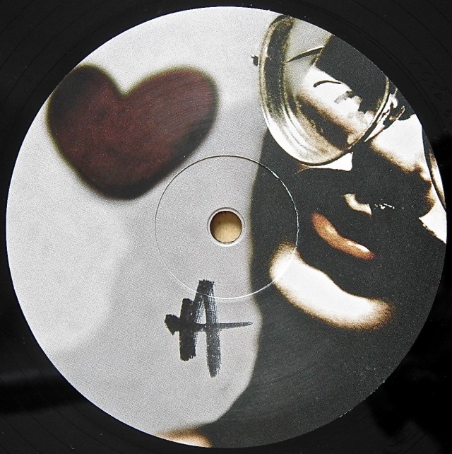 Mr.OIZO(ミスター・オワゾ) / Nazis