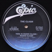 THE CLASH / This Is Radio Clash