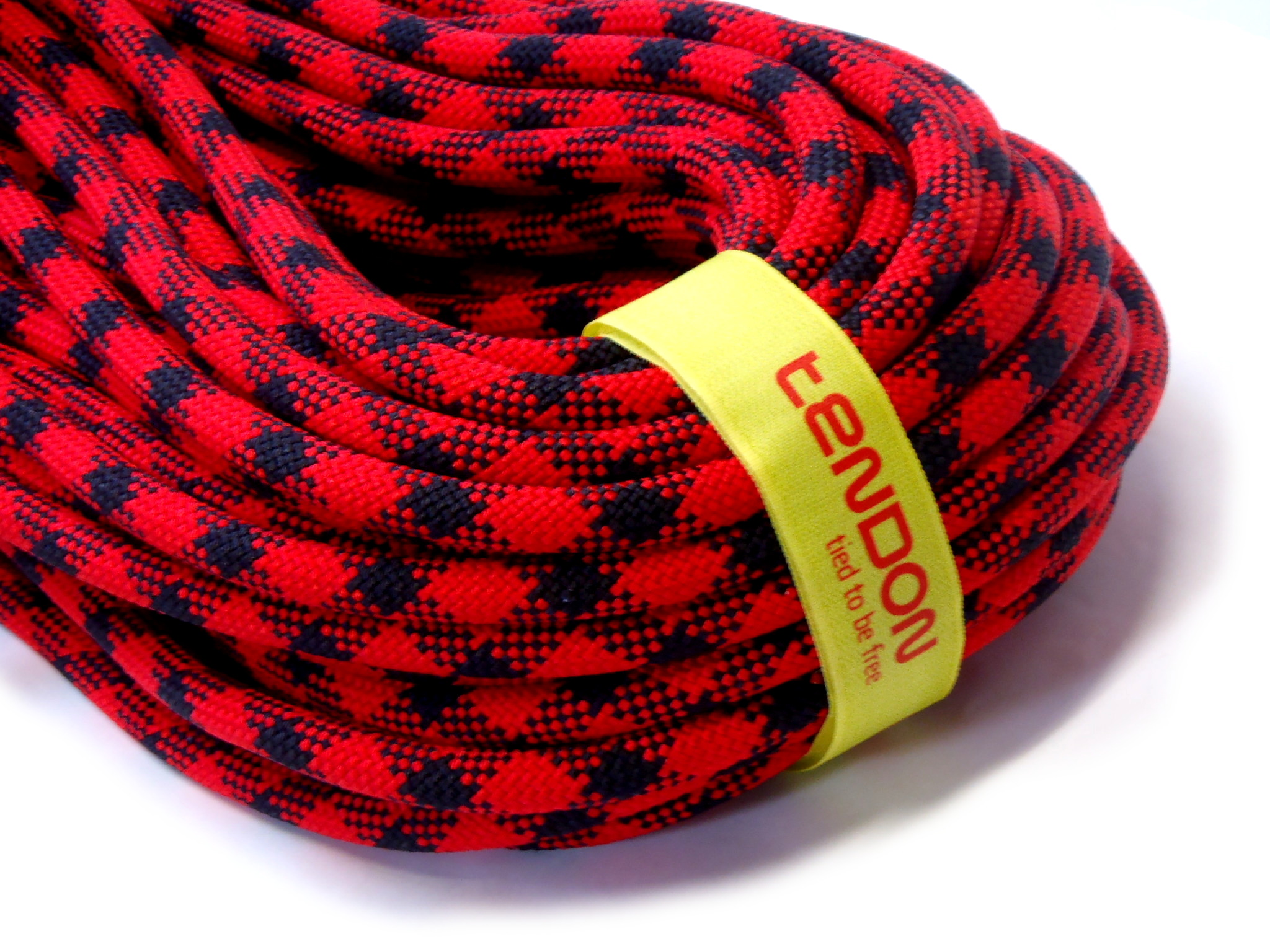 テンドン クライミングロープ トラスト 11mm 50m レッド