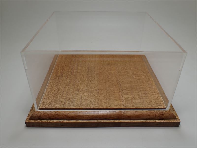 bp1348 ディスプレイケース：台座木製+アクリル製つや消しダークグレー