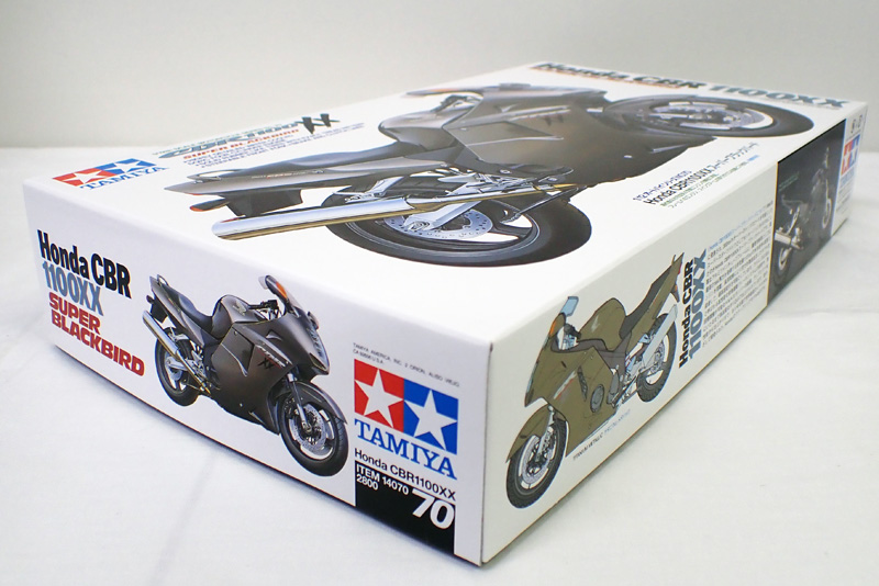 item14070　1/12 ホンダ Honda CBR1100XXスーパーブラックバード タミヤ プラモデル 1/12オートバイシリーズ