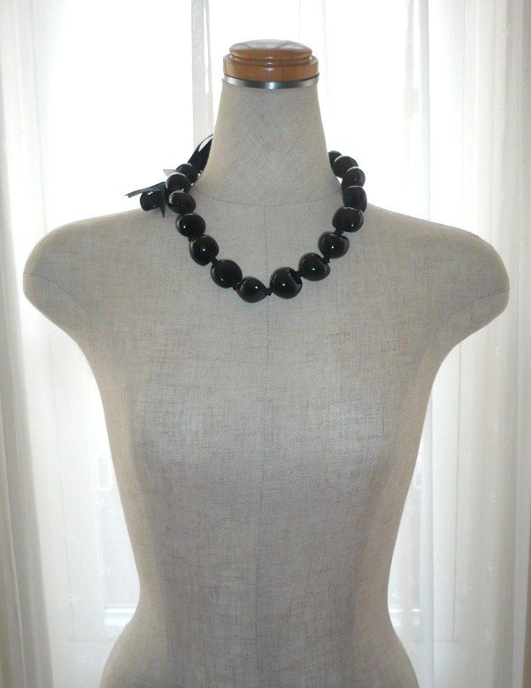 ククイナッツチョーカー