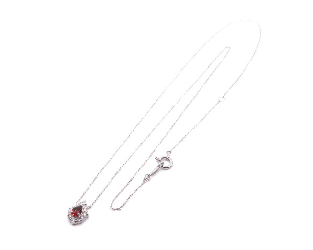 COCCOセレクトジュエリー　ネックレス　ガーネット