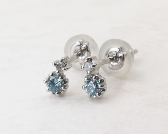 「大特価」PT900ブルーダイヤモンドピアス　 KS4488 57979_10.jpg