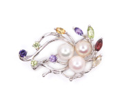 COCCOセレクトジュエリー　ブローチ