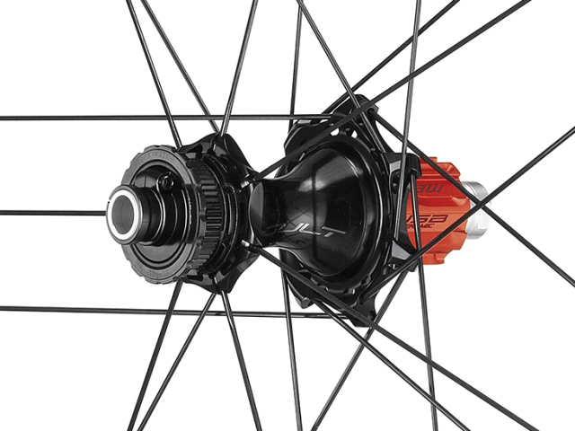 ロードバイクショップCOG'S ｜CAMPAGNOLO カンパニョーロ BORA ULTRA